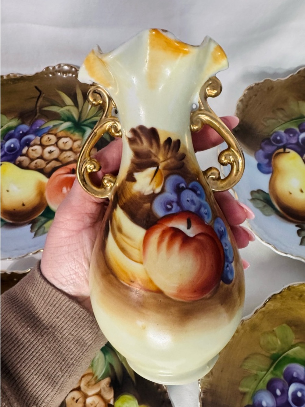 Vintage Lefton China Hand Painted Fruit Plates Set + Vase Japan Gold Trim E2350 - Picture 2 of 10